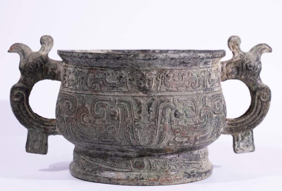 Shang Dynasty Food Vessel